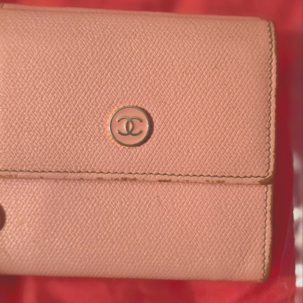 Chanel wallet